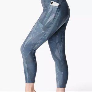 Super Sculpt High-Waisted Zig Zag 7/8 Yoga Leggings